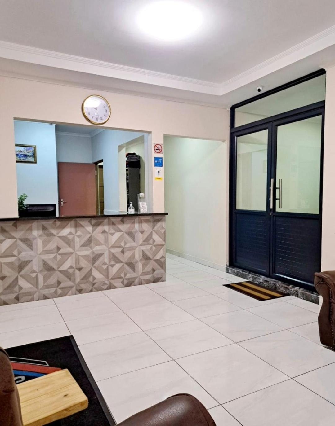 Supa Lodge Parow Kültér fotó