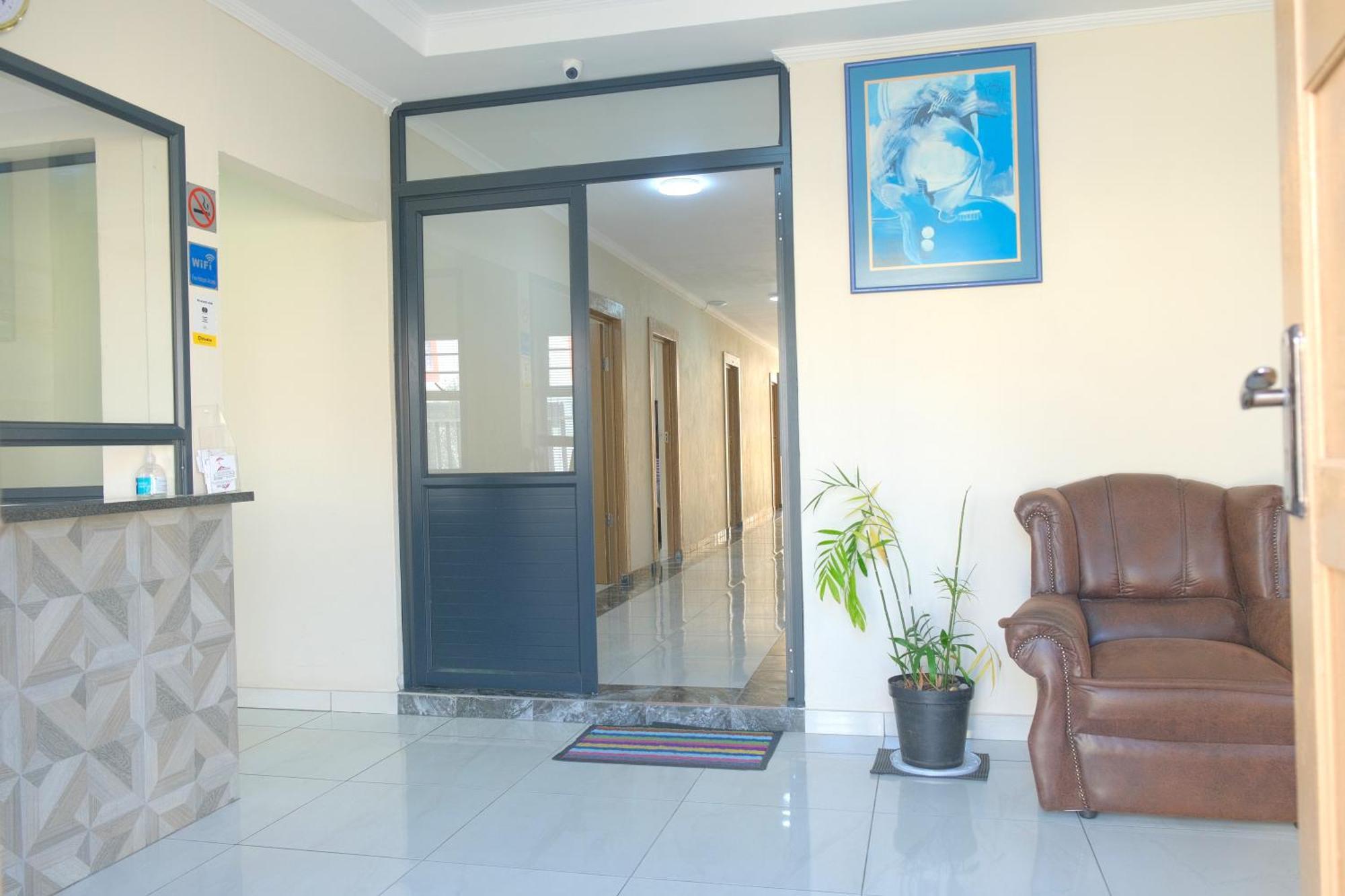 Supa Lodge Parow Kültér fotó