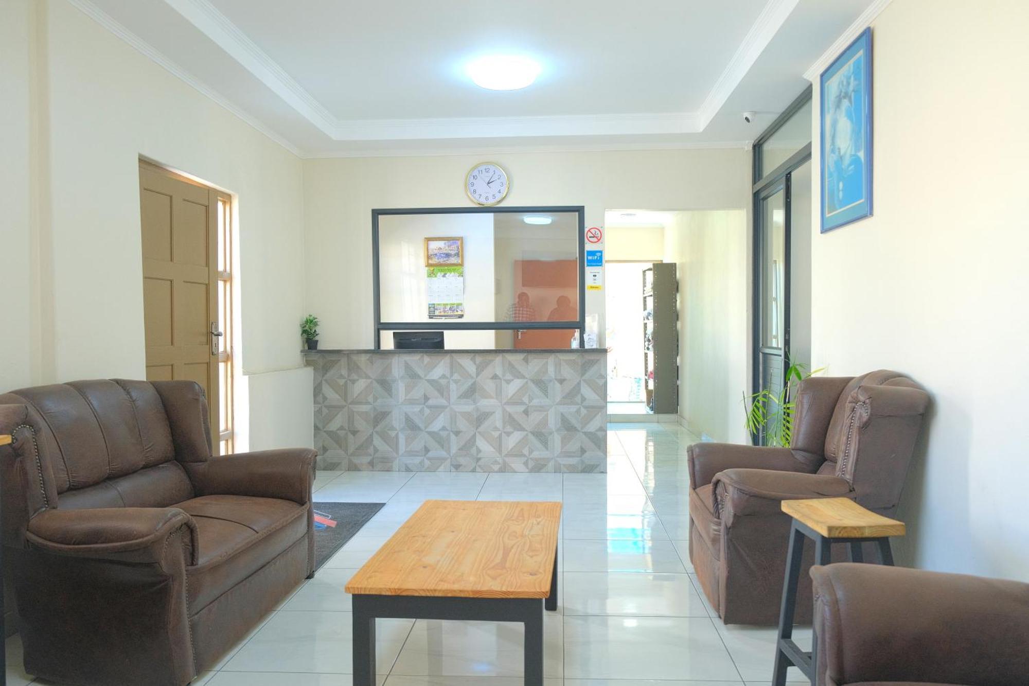 Supa Lodge Parow Kültér fotó