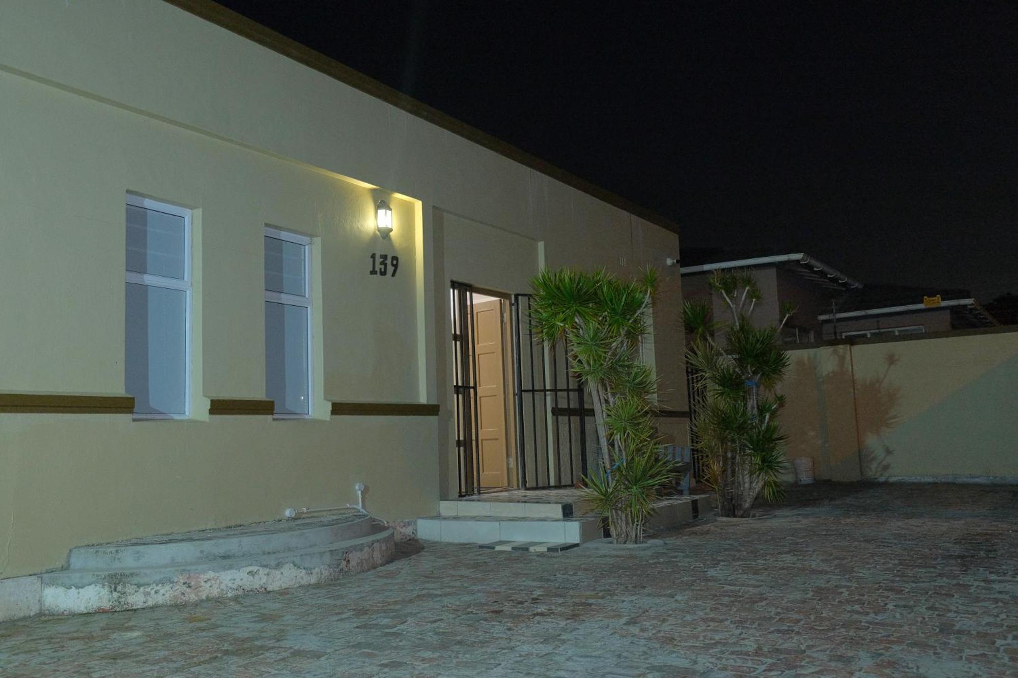 Supa Lodge Parow Kültér fotó