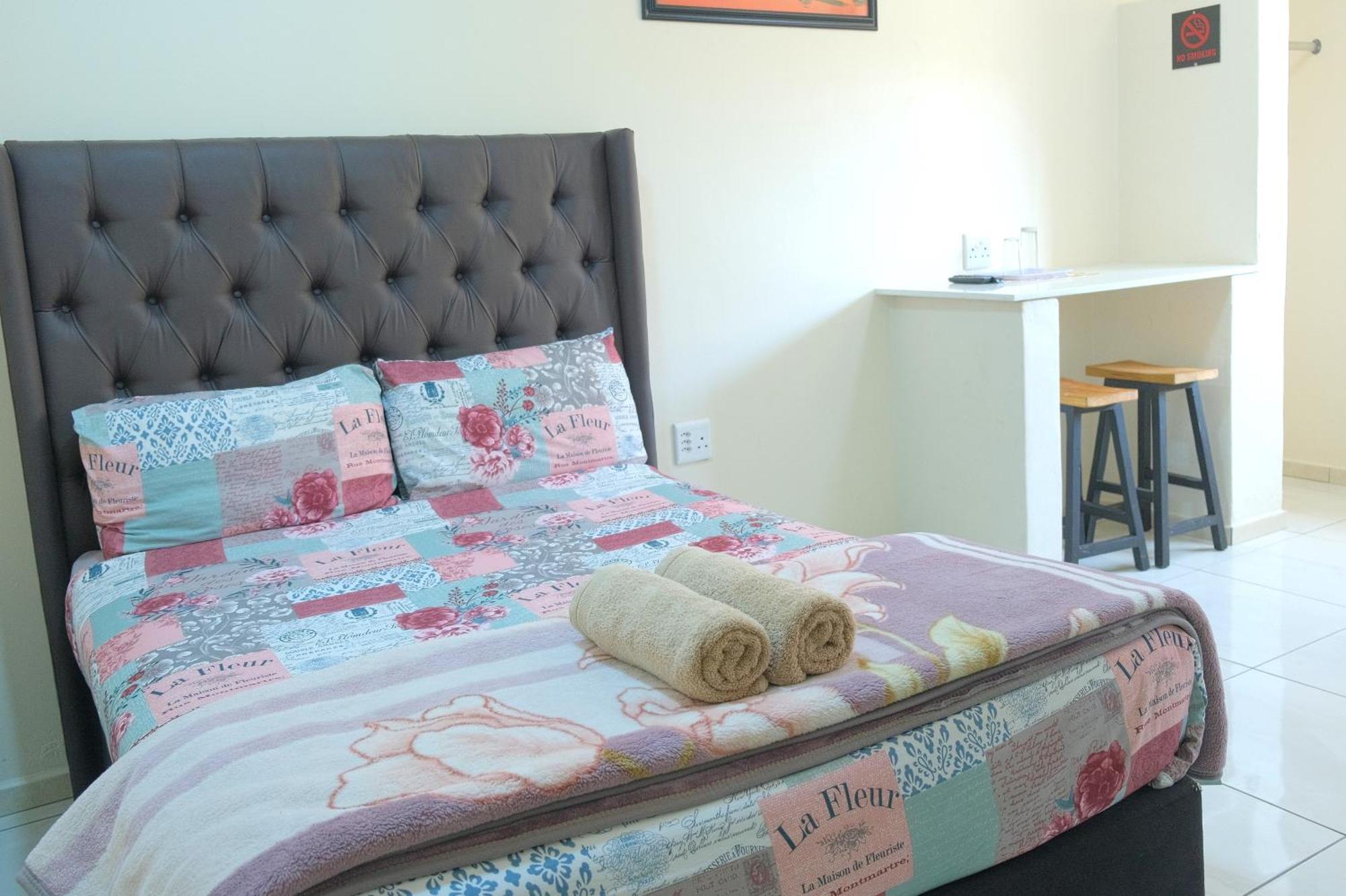 Supa Lodge Parow Kültér fotó