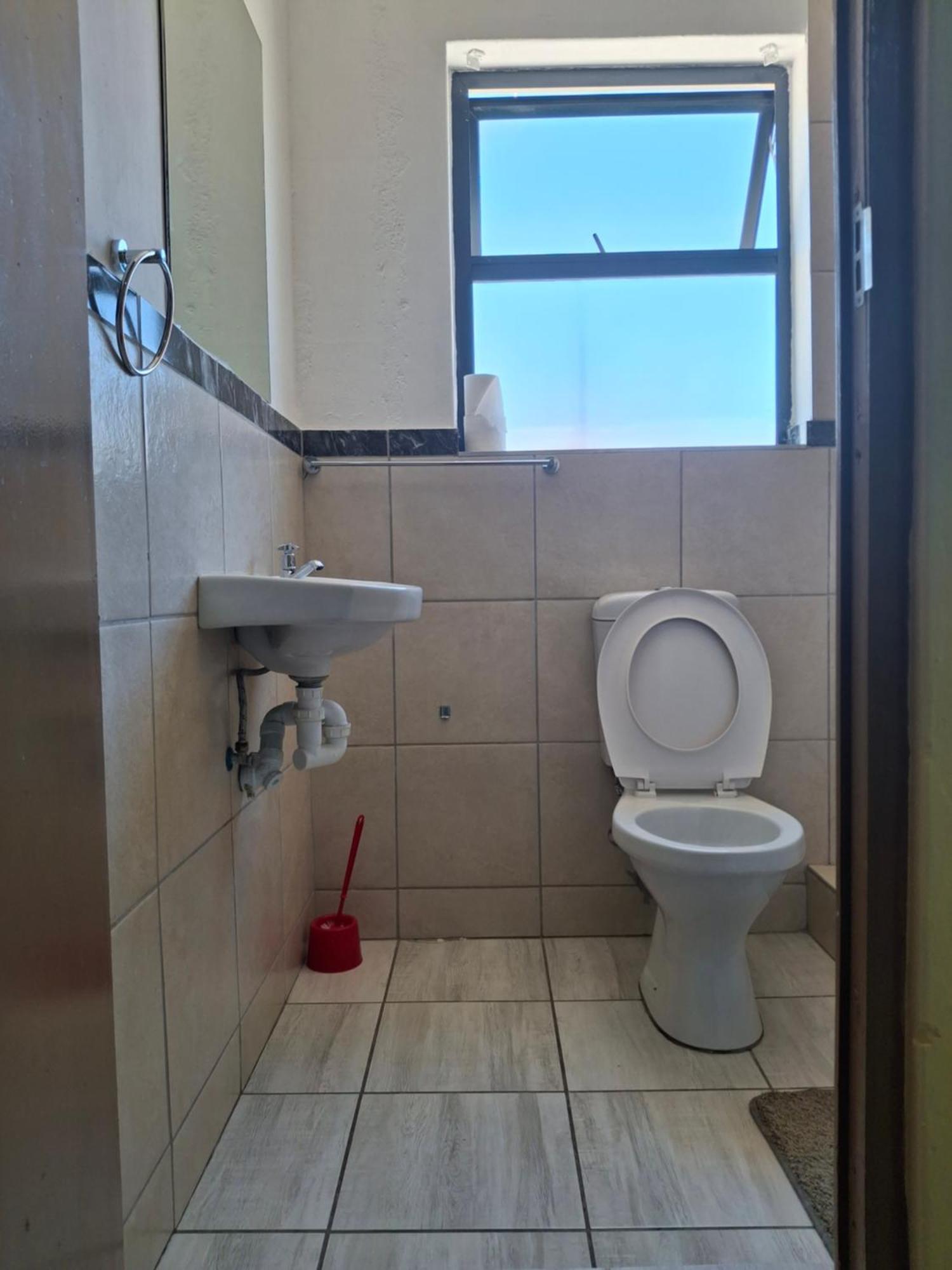 Supa Lodge Parow Kültér fotó